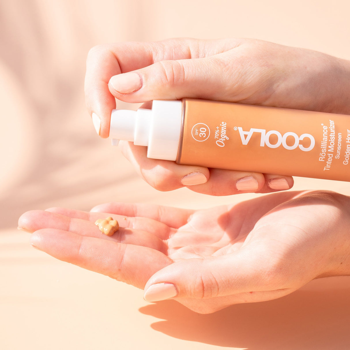 Facial Moisturizer with Sunscreen Rōsilliance® Tinted 1.5 oz. Bottle Floral Scent Cream