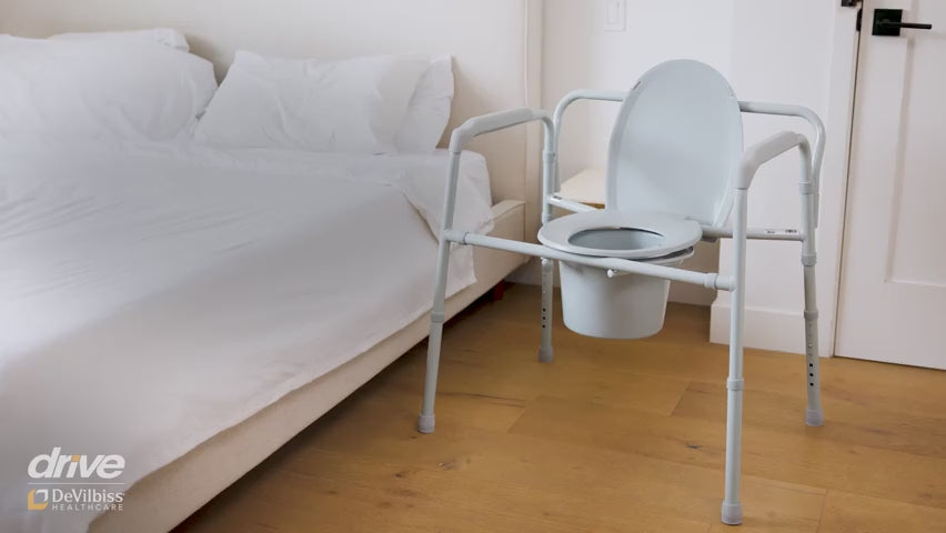 Heavy Duty Bariatric Folding Bedside Commode Chair - Behope