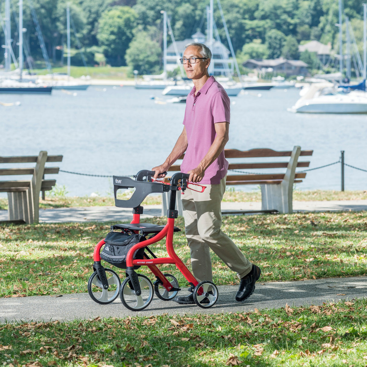 Andador con ruedas Nitro Sprint Rollator, color rojo