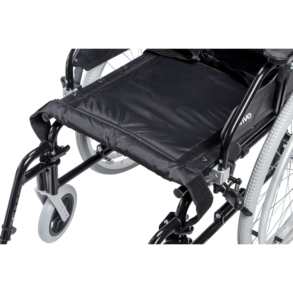 Silla de ruedas ultraligera Lynx, reposapiés abatibles, asiento de 20"